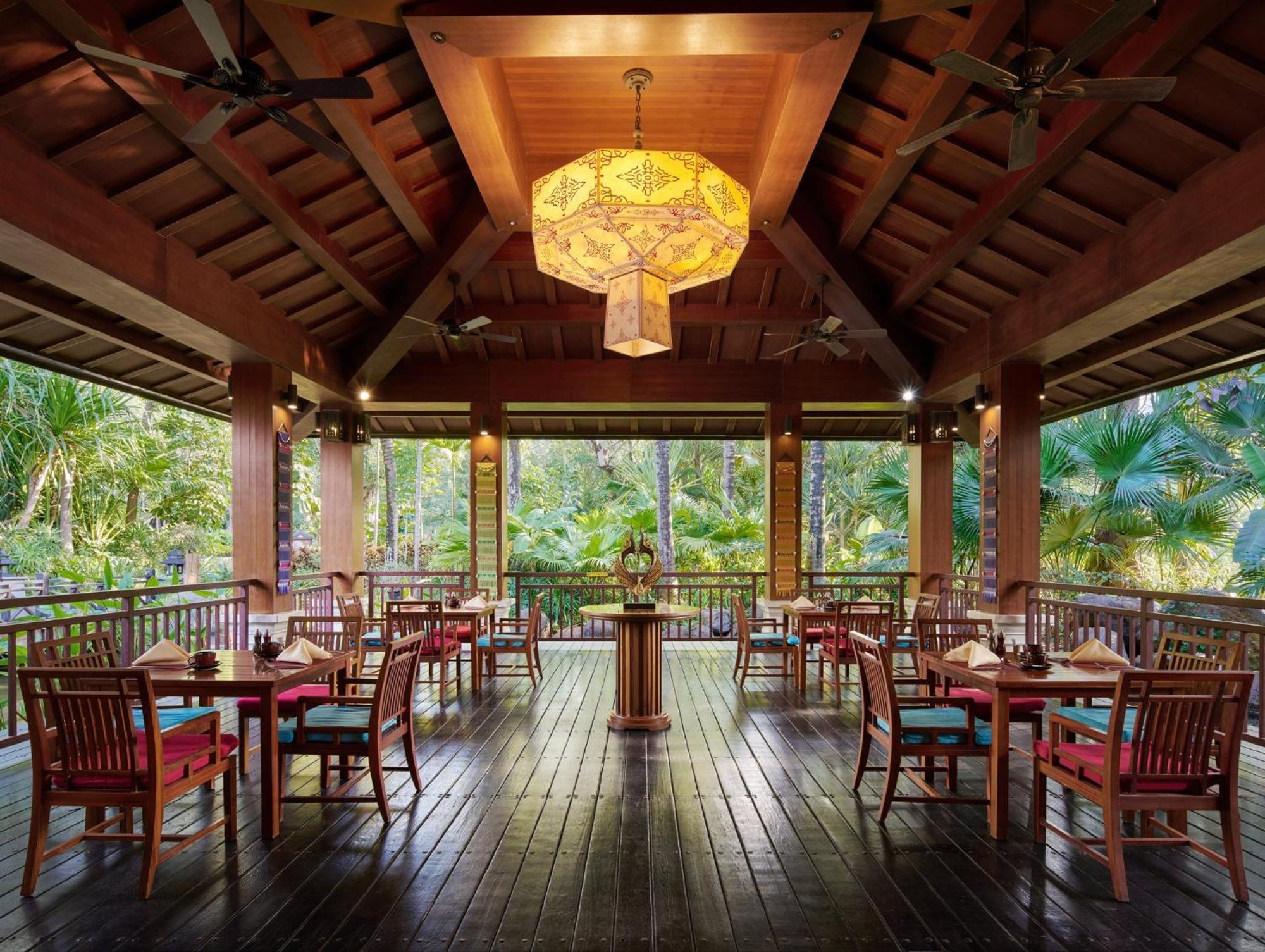 Intercontinental Xishuangbanna Resort By Ihg Jinghong Bagian luar foto